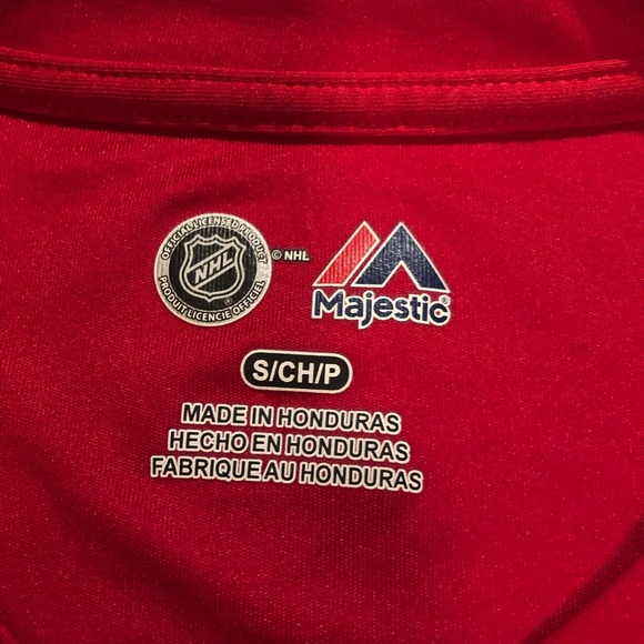 NHL Devils cool base shirt. Small - Picture 3 of 5